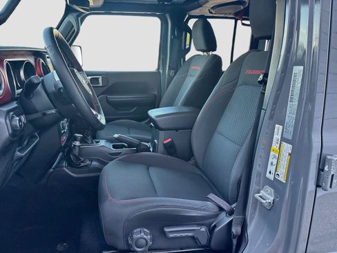 Used 2019 Jeep Wrangler Unlimited Rubicon AWD/4WD image 5