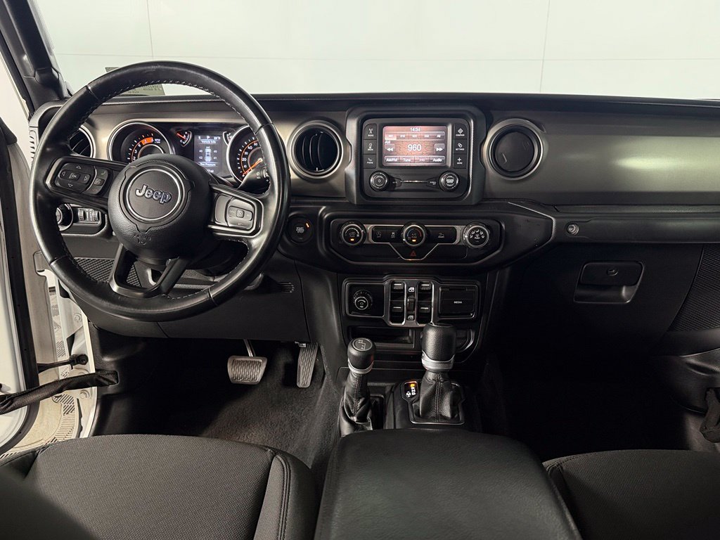 Used 2021 Jeep Gladiator Sport AWD/4WD image 14
