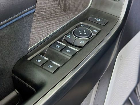 New 2025 Ford F350 Platinum w/ FX4 Off-Road Package image 20