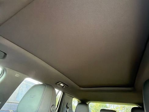 Used 2025 Chevrolet Equinox RS w/ Safety and Technology Package FWD image 11