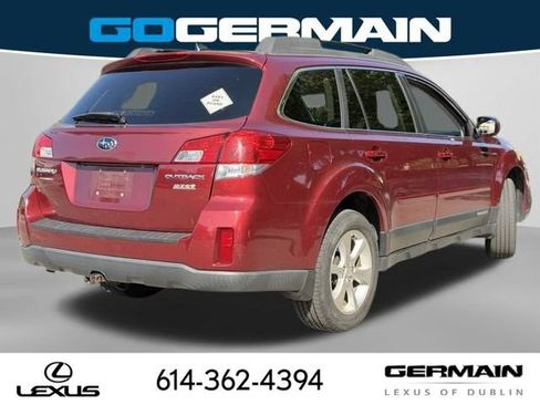 Used 2013 Subaru Outback 2.5i Limited AWD/4WD image 6