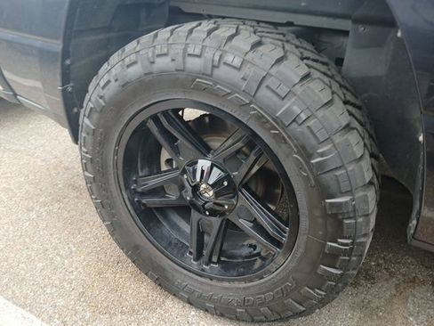 Used 2019 RAM 1500 Tradesman AWD/4WD image 9