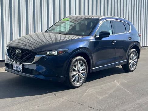 Used 2023 MAZDA CX-5 Signature image 1