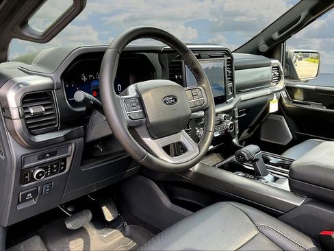 Used 2025 Ford F150 Lariat w/ Equipment Group 502A High AWD/4WD image 20