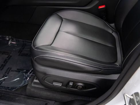 Used 2023 Jeep Grand Cherokee 4WD 4xe w/ MOPAR Finishing Package image 18