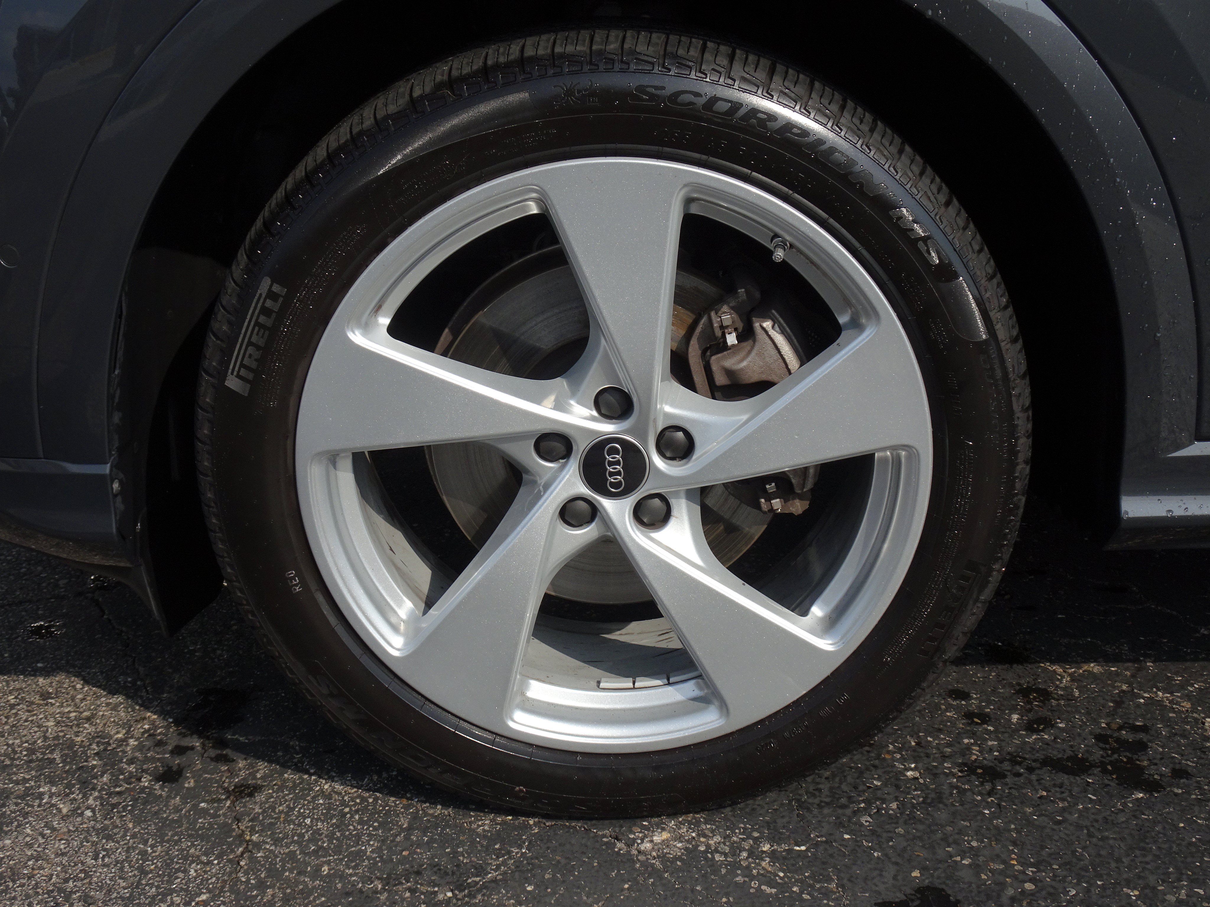 Certified 2025 Audi Q5 Prestige AWD/4WD image 15