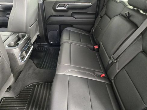 Used 2024 Chevrolet Silverado 1500 LTZ AWD/4WD image 33