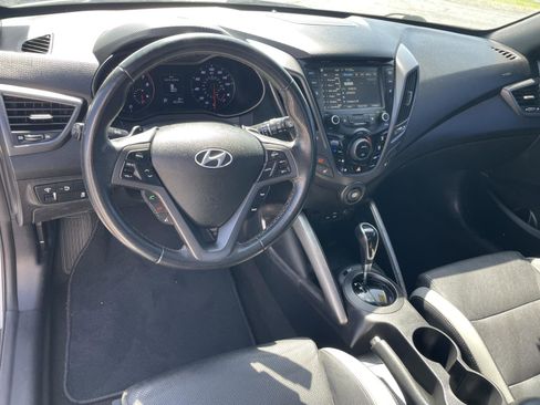 Used 2017 Hyundai Veloster Turbo w/ Tech Package 02 image 7