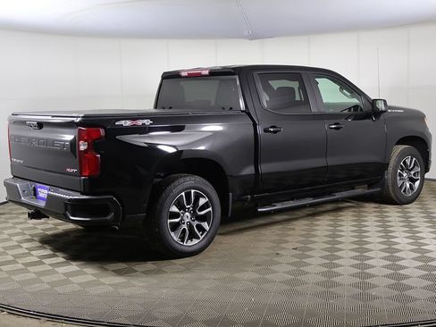 Used 2024 Chevrolet Silverado 1500 RST AWD/4WD image 9