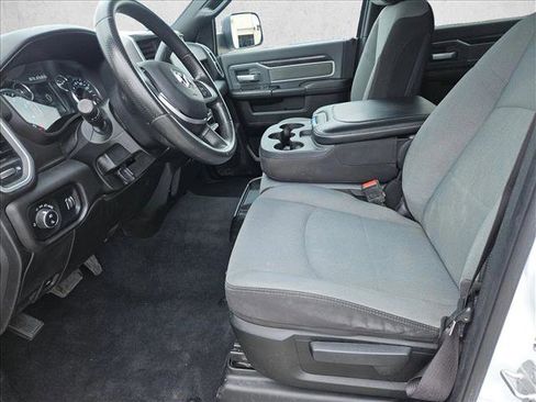 Used 2022 RAM 2500 Big Horn w/ Cold Weather Group AWD/4WD image 11