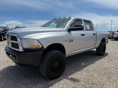 Used 2010 Dodge Ram 2500 Truck ST w/ ST Popular Equipment Group AWD/4WD image 5