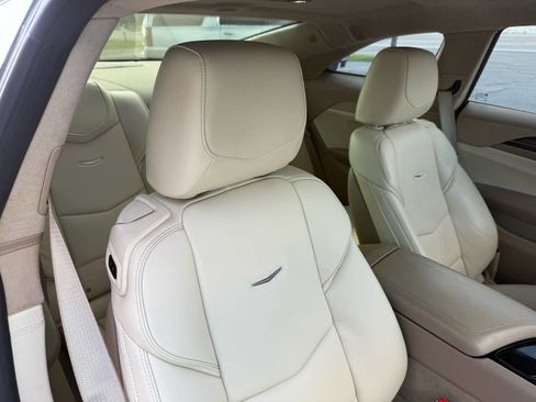 Used 2016 Cadillac ELR image 40