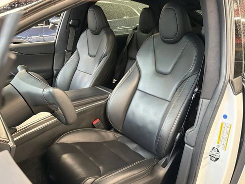 Used 2022 Tesla Model X Plaid AWD/4WD image 26