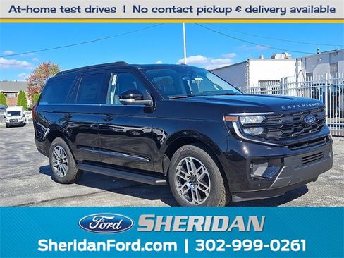 New 2025 Ford Expedition Active image 1