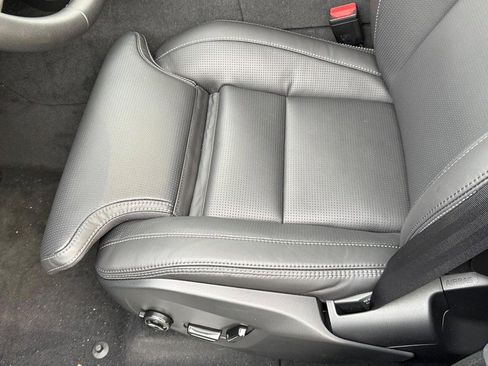 New 2026 Volvo XC60 T8 Ultra w/ Climate Package image 11