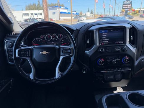 Used 2020 Chevrolet Silverado 1500 LT w/ All-Star Edition AWD/4WD image 31