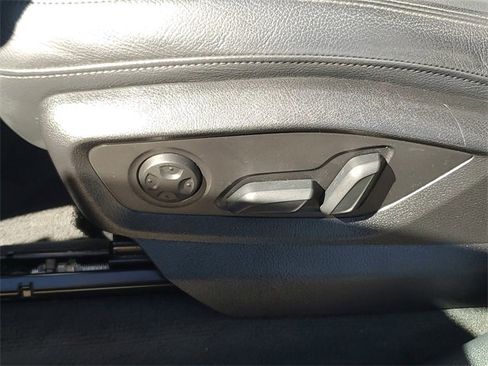 Used 2017 Audi Q7 3.0T Premium Plus image 27