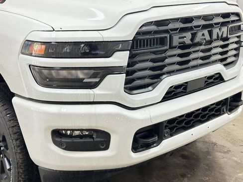 New 2026 RAM 2500 Big Horn AWD/4WD image 12