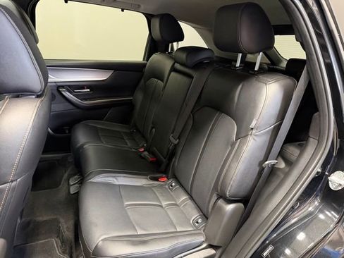 Certified 2024 MAZDA CX-90 Plug-In Hybrid w/ Preferred image 19