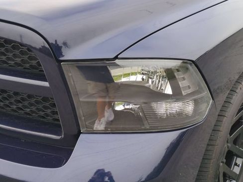Used 2012 RAM 1500 Express RWD image 9