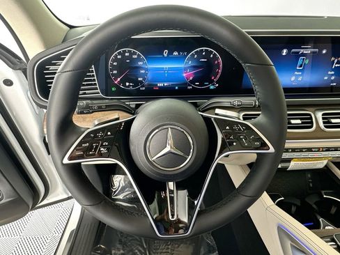 New 2026 Mercedes-Benz GLE 450 4MATIC image 11