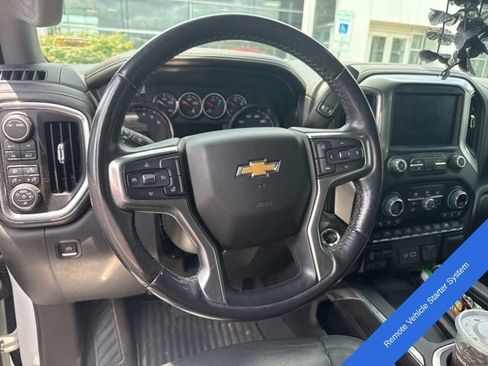 Used 2021 Chevrolet Silverado 1500 LTZ w/ LTZ Convenience Package II AWD/4WD image 11