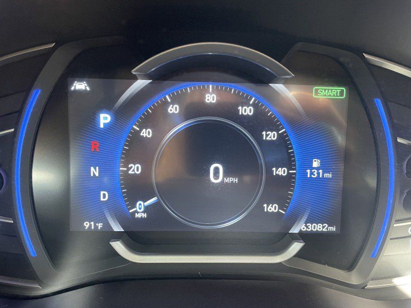 Used 2019 Hyundai Santa Fe Limited FWD image 17