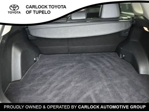 Used 2021 Toyota RAV4 XLE Premium image 26