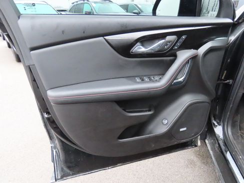 Used 2024 Chevrolet Blazer RS w/ Enhanced Convenience Package image 23