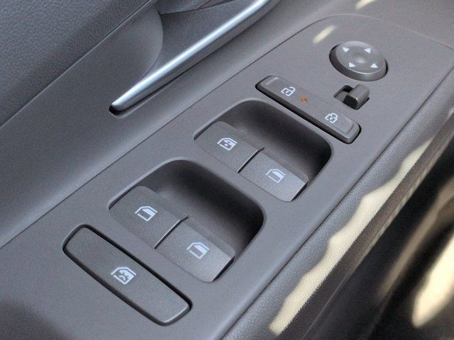 Used 2025 Hyundai Elantra SEL FWD image 21