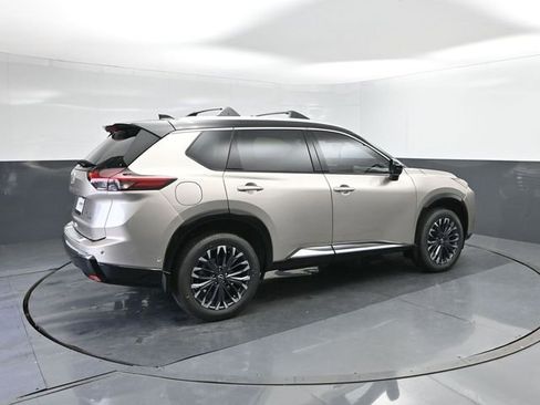 New 2026 Nissan Rogue Platinum w/ Platinum Premium Package image 15