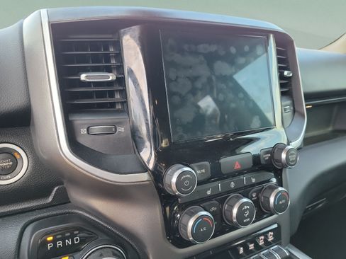 Used 2019 RAM 1500 Big Horn AWD/4WD image 17