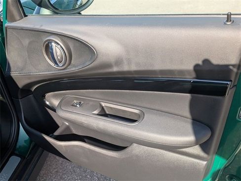 Used 2024 MINI Cooper Clubman S w/ Signature Upholstery Package image 34