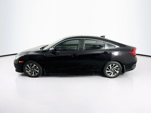 Used 2018 Honda Civic EX image 4