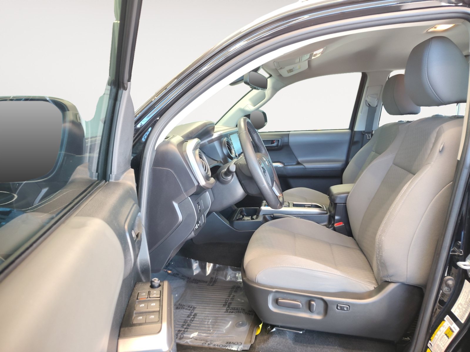 Used 2023 Toyota Tacoma SR5 RWD image 23