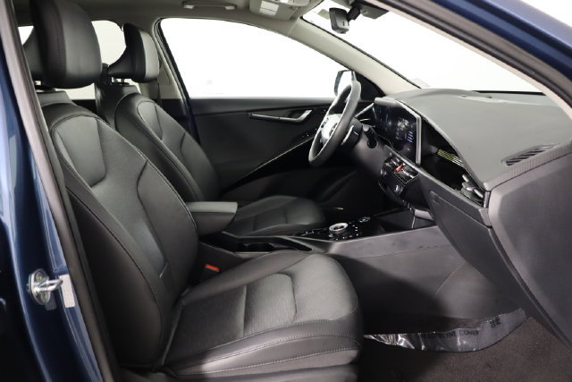 Used 2023 Kia Niro Wave FWD image 18