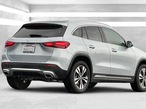 Certified 2025 Mercedes-Benz GLA 250 4MATIC image 4