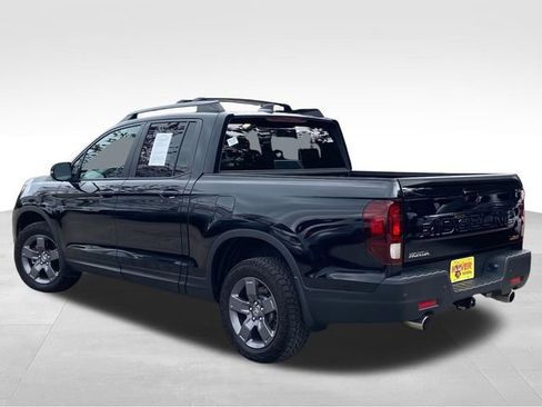 Used 2024 Honda Ridgeline TrailSport image 5