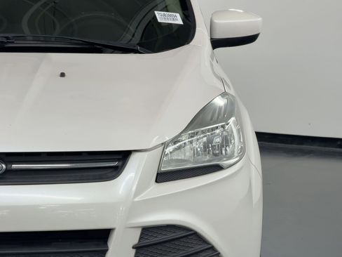 Used 2016 Ford Escape SE image 11