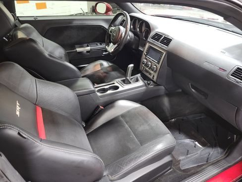 Used 2012 Dodge Challenger SRT8 w/ Premium Sound Group image 23