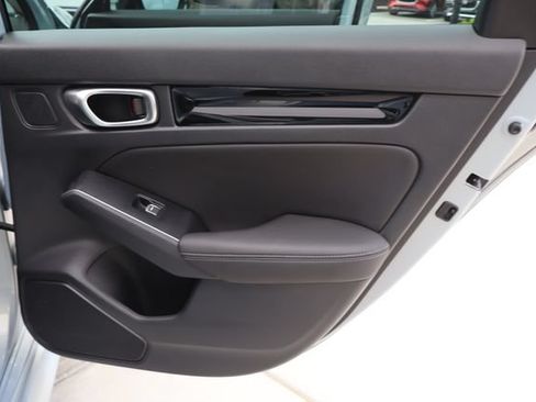 Used 2023 Honda Civic Touring image 28
