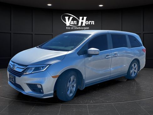 Used 2018 Honda Odyssey EX image 3