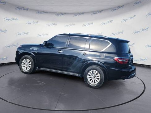 Used 2021 Nissan Armada SV image 3