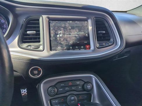 Certified 2020 Dodge Challenger R/T w/ Plus Package image 13