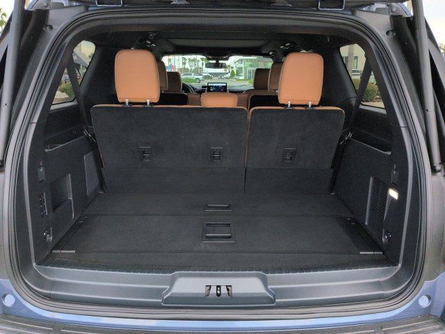 Certified 2023 Ford Expedition Max Platinum AWD/4WD image 13