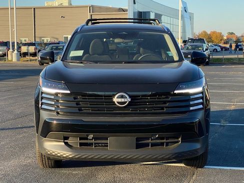 New 2026 Nissan Kicks SV w/ SV Premium Package image 9