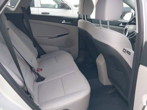 Used 2019 Hyundai Tucson SE FWD image 7
