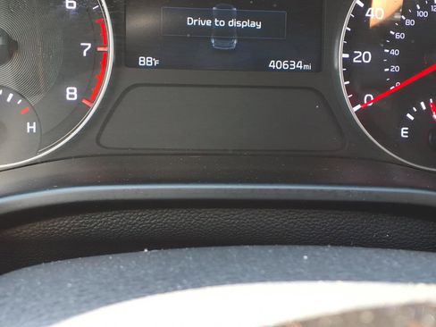 Used 2023 Kia Forte GT-Line w/ GT-Line Technology Package FWD image 32