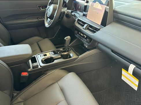 New 2026 Subaru Outback Touring XT AWD/4WD image 17