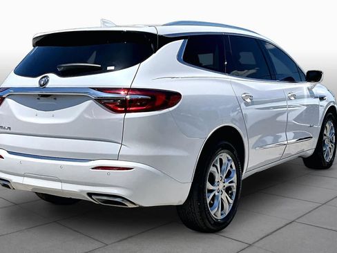 Used 2021 Buick Enclave Avenir w/ Avenir Technology Package FWD image 13